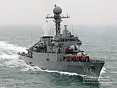 PHOTOS: ROK-NS Cheonan wreckage  |  :: The Romeo is too big and too noisy to operate in the shallow waters,: 45...