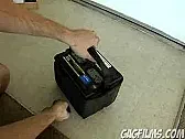How to hack a car battery |  Come on GF you can do better than thatLeslieI saw that one a while ago - I think...