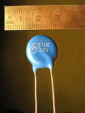 Filter Question! How to get rid of SPIKES! |  Hello,I have a 60Hz AC voltage comming from a transformer 120/220V that=20powers...