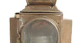 Signal at the end of the train  |  Google is your friend here.American railway lanterns tended to look more like...