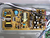 Warum kann ich Spannung an einem Gerät fühlen ?  |  dem Schutzleiter und anderer Erde lagen bis zu 10 Volt Wechselspannung, von...