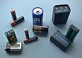 à propos de la pile et du champ electrique autour...  |  C'est faux.Oui, on commet juste une petite erreur de mesure à cause de la...