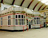 End of line for model railway ?  YORK  |  As railway stations go I quite like York Station.  It's listedbuildings have...